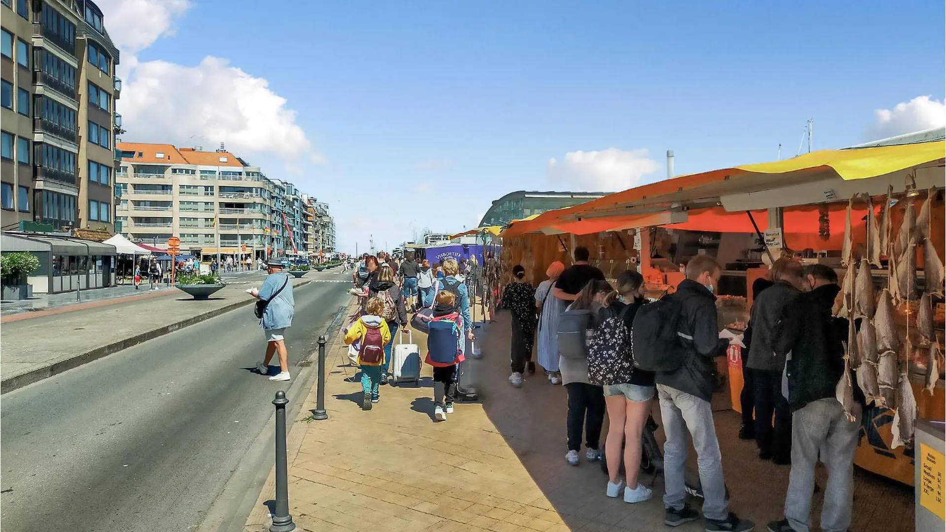 Awesome Apartment In Oostende With Kitchen 0*, Ostend